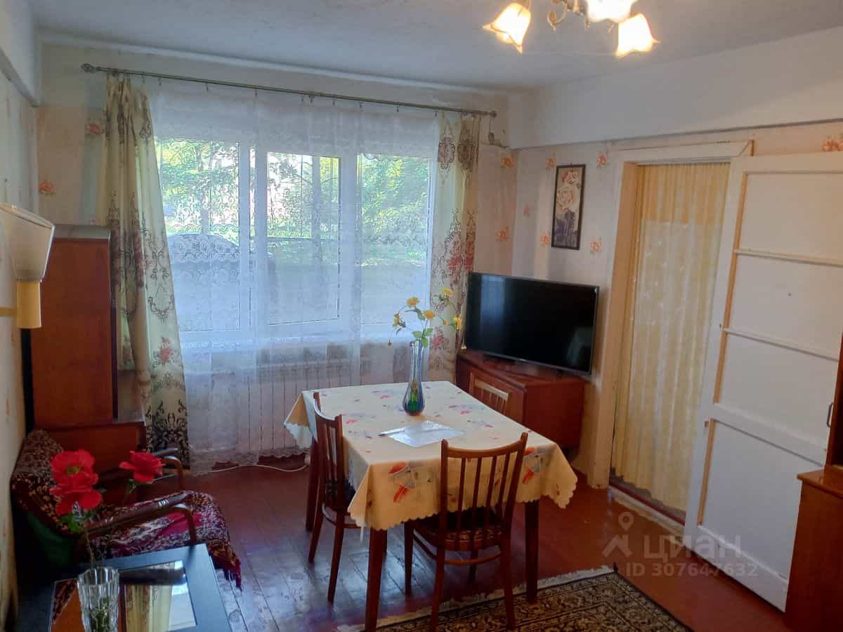 Россия, Новгородская область, Чудово, Молодогвардейская улица, 2, фото 13