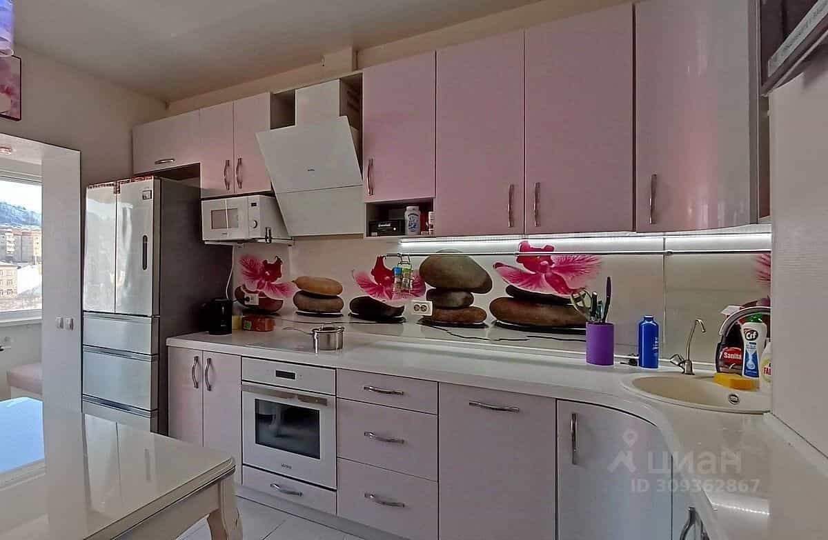 Россия, Магадан, Октябрьская улица, 10, фото 11