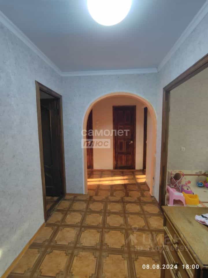Россия, Республика Калмыкия, Элиста, 9-й микрорайон, 1к1, фото 6