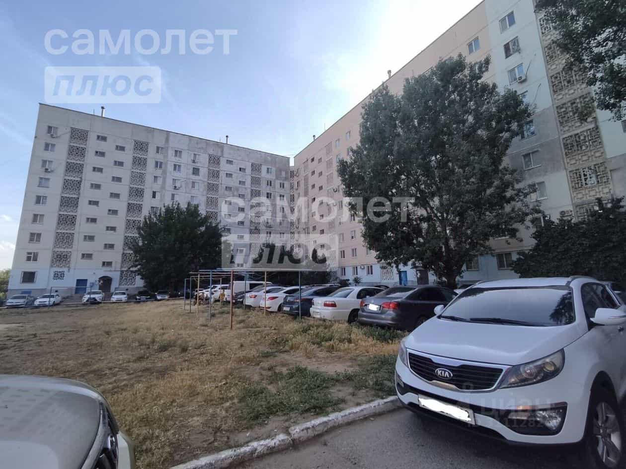 Россия, Республика Калмыкия, Элиста, 7-й микрорайон, 1к2, фото 11