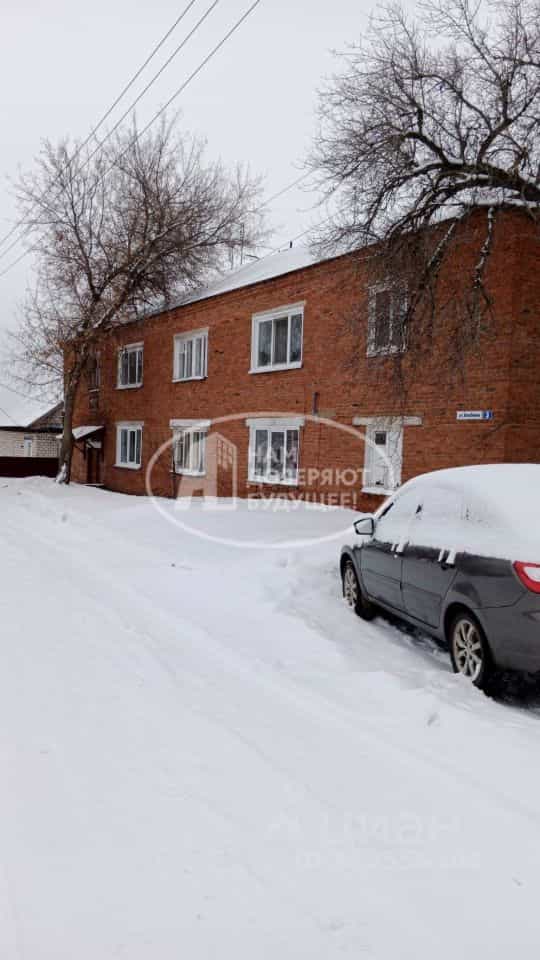 Россия, Удмуртская Республика, Каракулинский район, село Каракулино, улица Каманина, 3, фото 9
