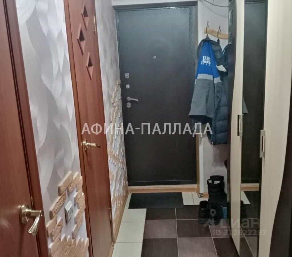 Россия, Ямало-Ненецкий автономный округ, Надымский район, Надым, Комсомольская улица, 21, фото 8