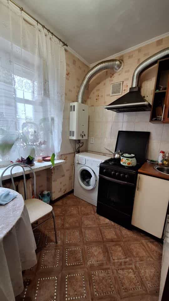 Россия, Астрахань, Боевая улица, 69/70, фото 13