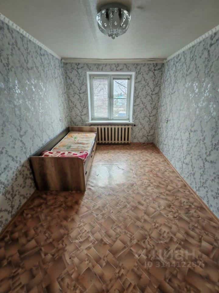 Россия, Орловская область, Мценск, микрорайон Коммаш, 1, фото 5