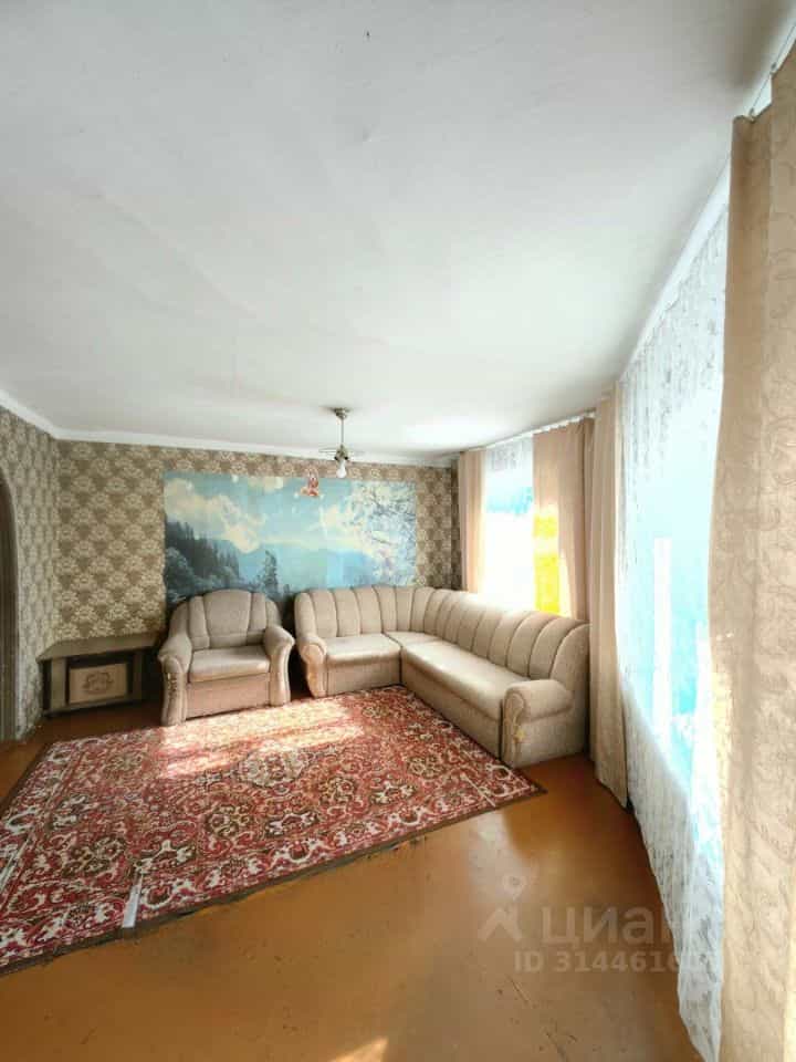 Россия, Камчатский край, Елизово, микрорайон Пограничный, Лесная улица, 10/1
