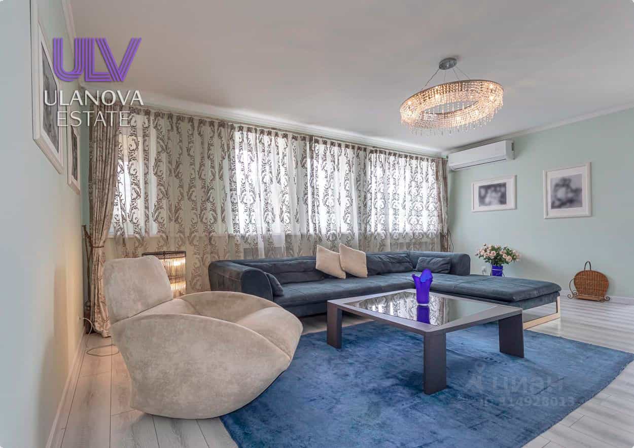 Россия, Приморский край, Владивосток, Абрекская улица, 8В, фото 6