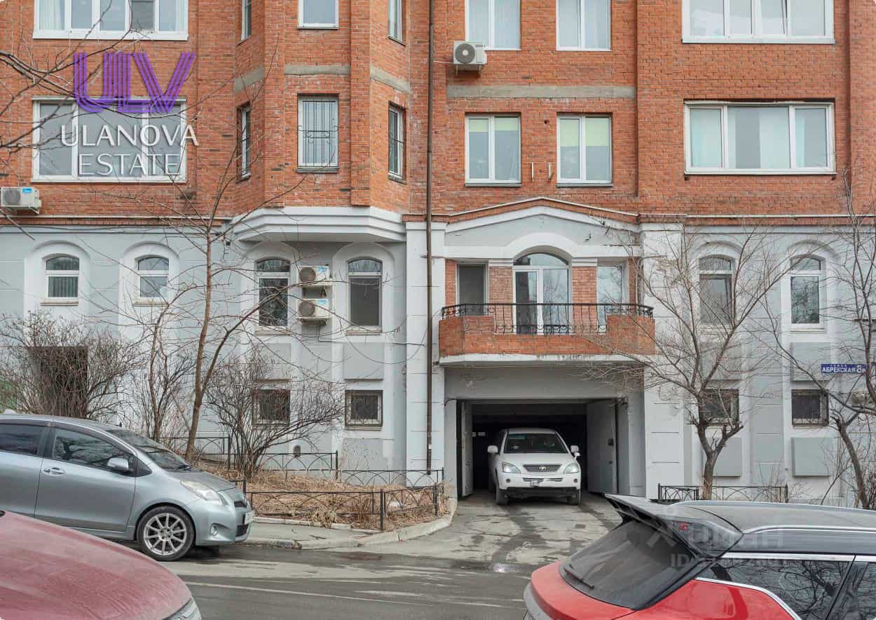 Россия, Приморский край, Владивосток, Абрекская улица, 8В, фото 17