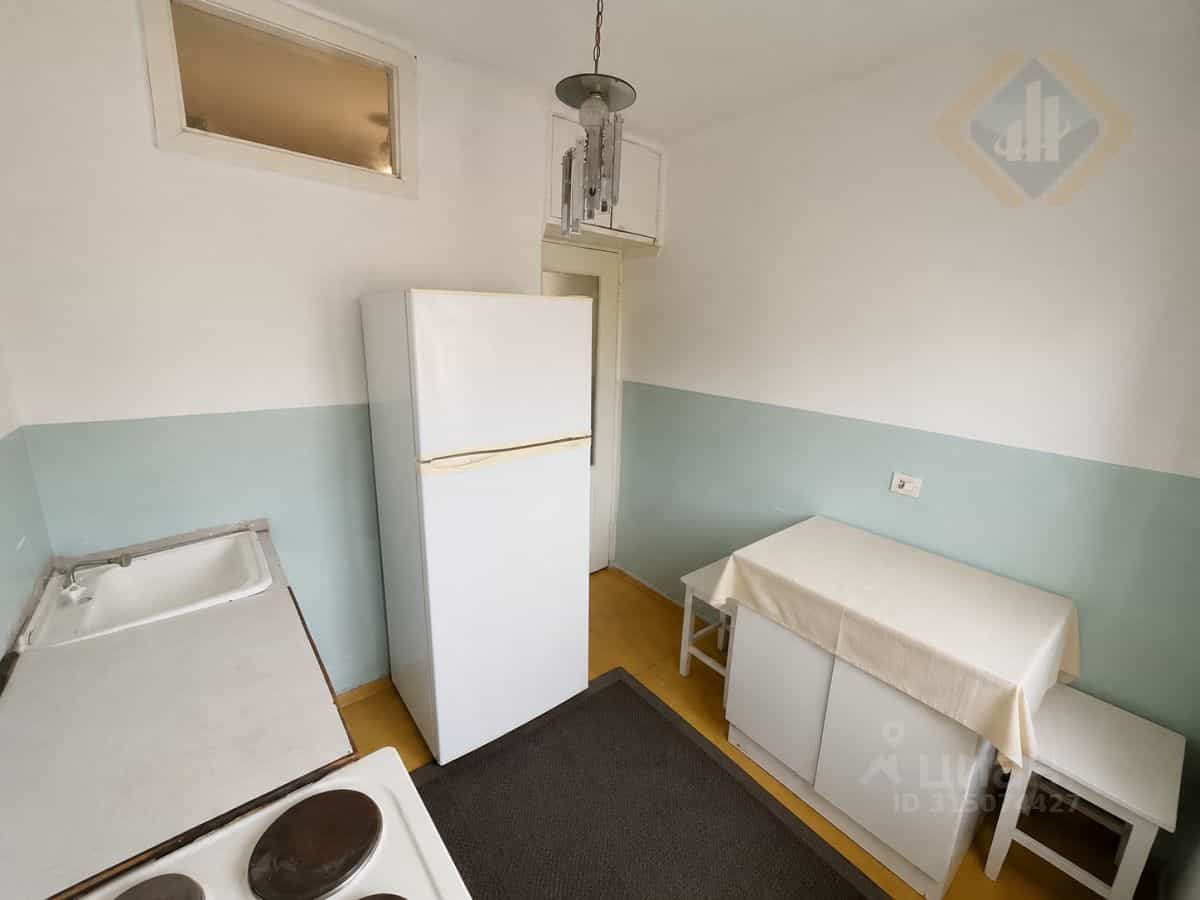 Россия, Приморский край, Находка, Спортивная улица, 33, фото 6