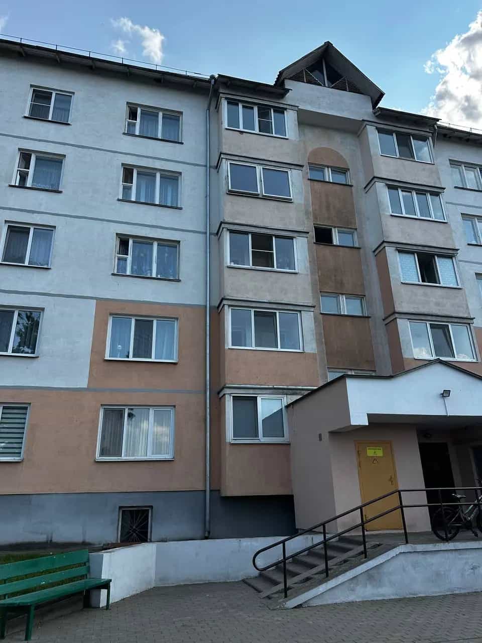 Беларусь, Гомельская область, Жлобин, Первомайская улица, 107