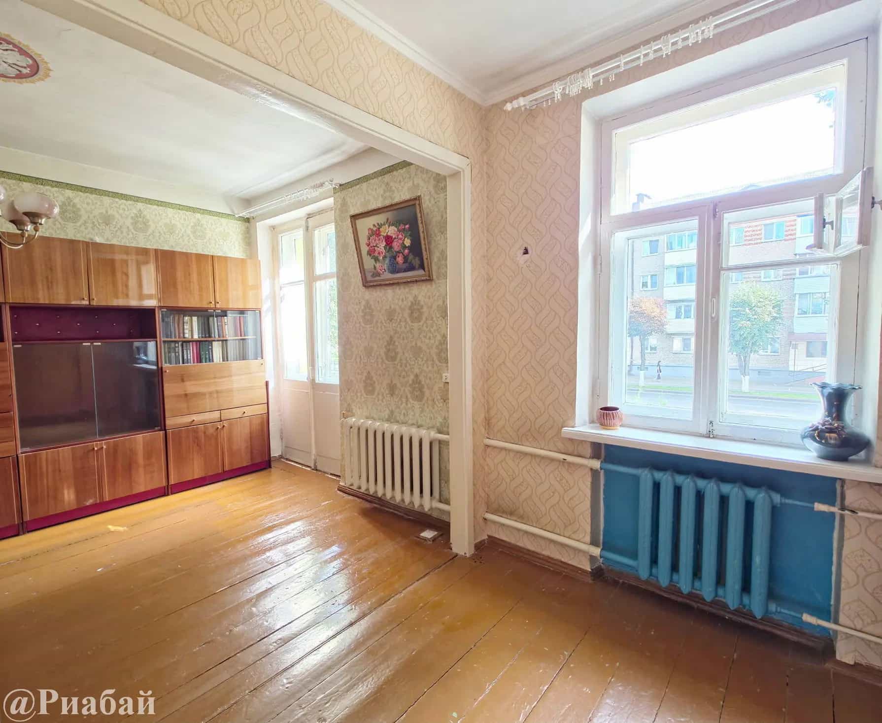 Беларусь, Минская область, Борисов, проспект Революции, 32, фото 9