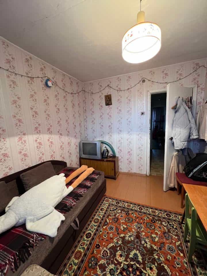 Россия, Псковская область, Великие Луки, проспект Гагарина, 23к1, фото 7