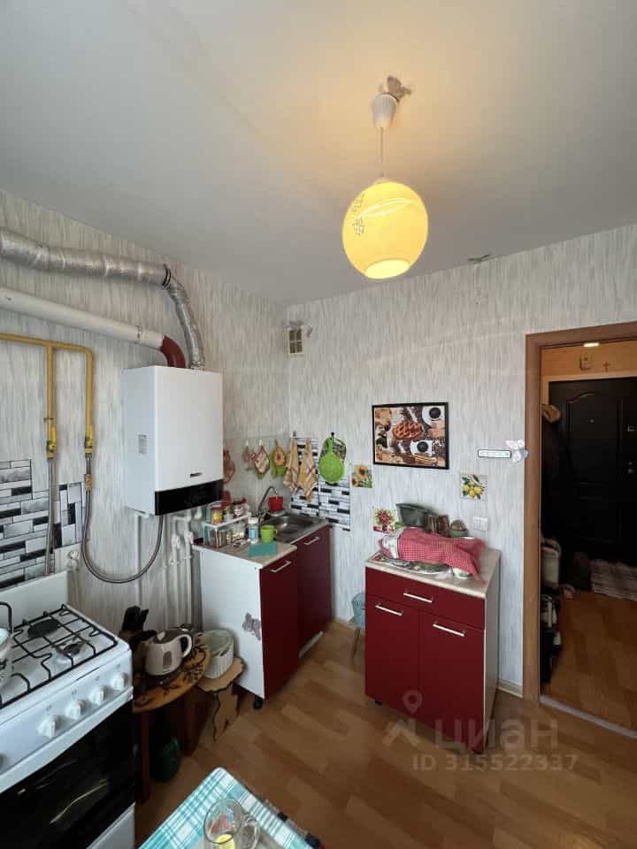 Россия, Псковская область, Великие Луки, улица Маршала Жукова, 15А, фото 5