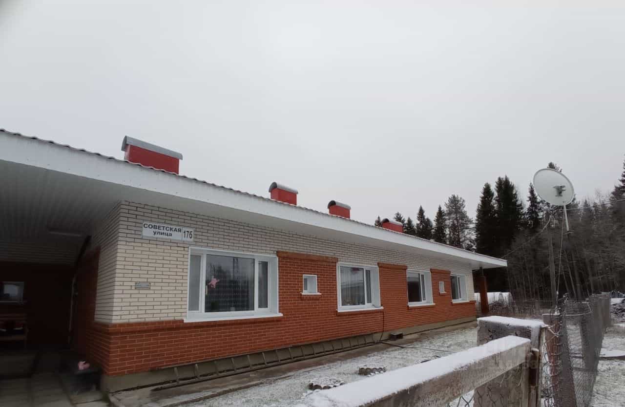 Россия, Республика Карелия, Прионежский район, посёлок Ладва-Ветка, Советская улица, 17Б