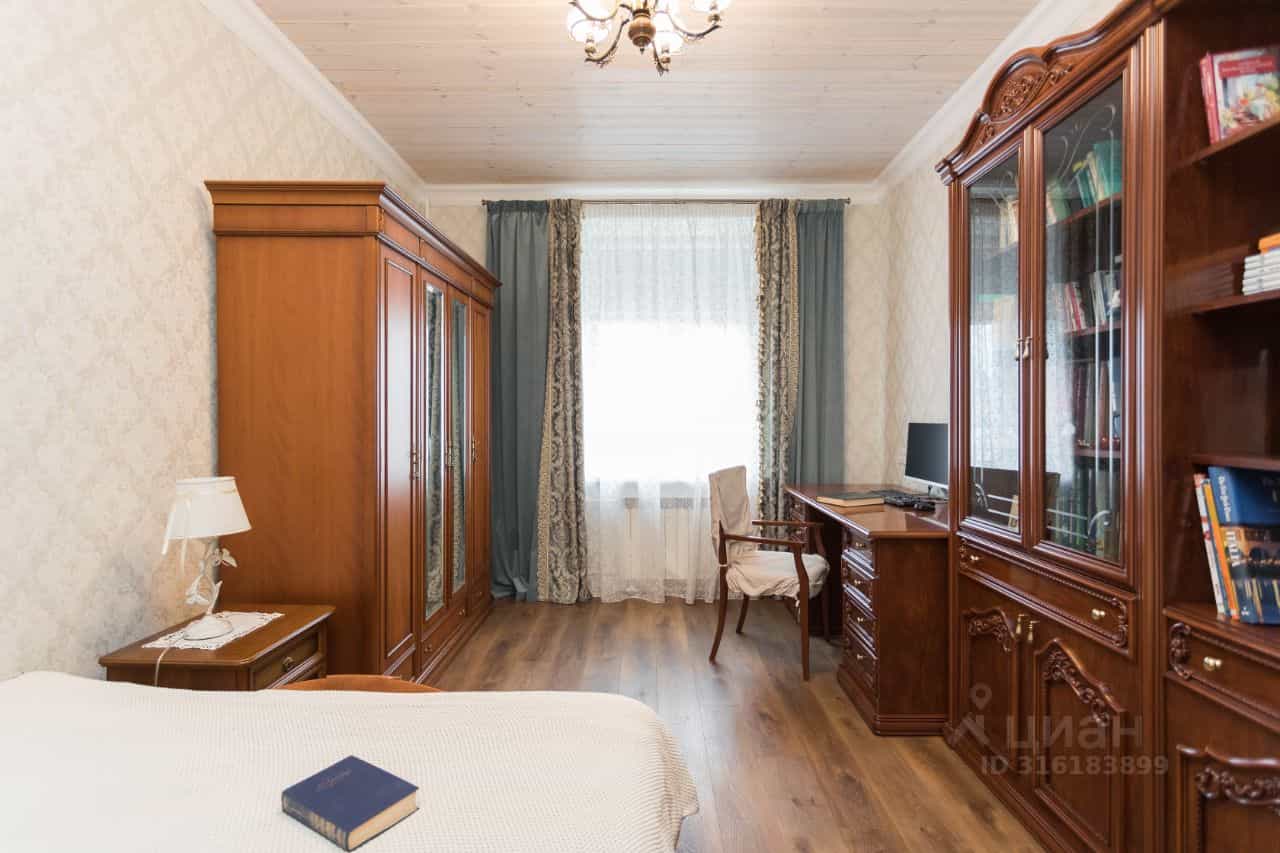 Россия, Республика Карелия, Петрозаводск, проспект Ленина, 26, фото 2