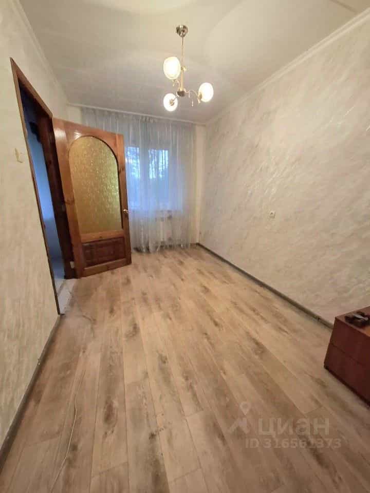 Россия, Орловская область, Мценск, 1-й микрорайон, 14, фото 6