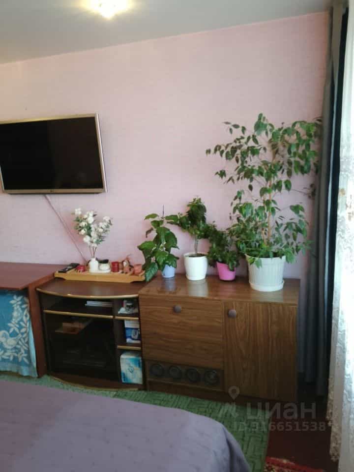 Россия, Камчатский край, Елизово, улица 40 лет Октября, 1, фото 3