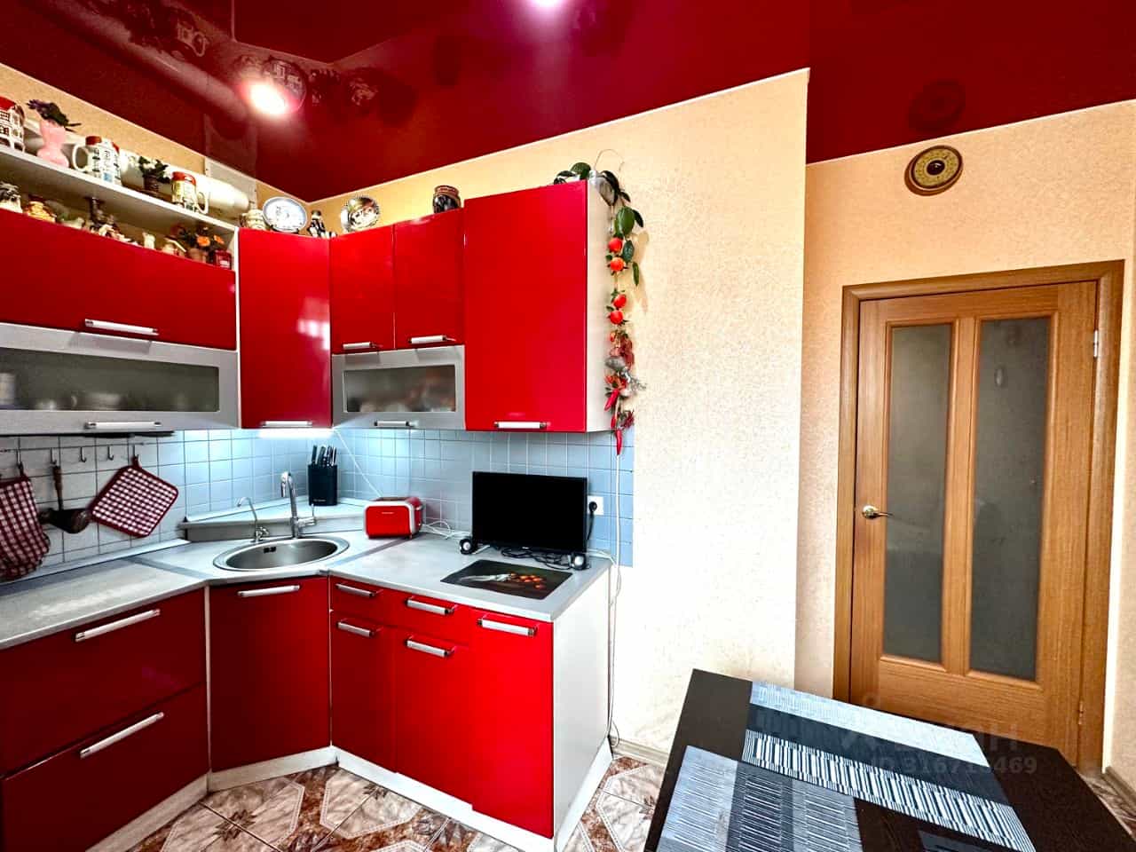 Россия, Великий Новгород, улица Связи, 9, фото 5