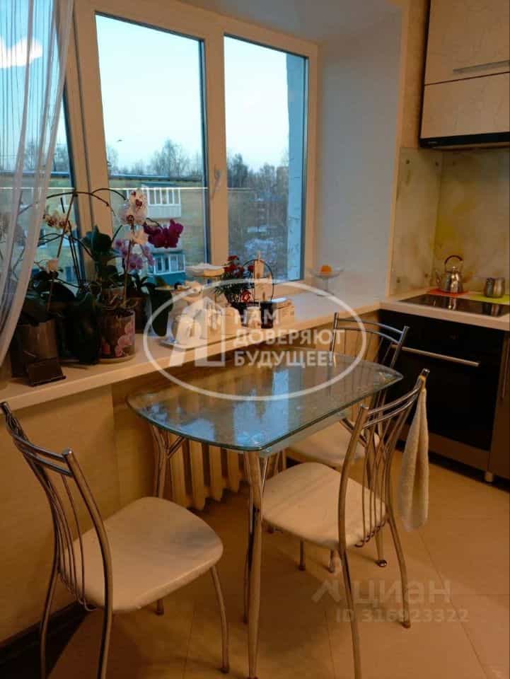 Россия, Удмуртская Республика, Глазов, улица Кирова, 63Г, фото 5
