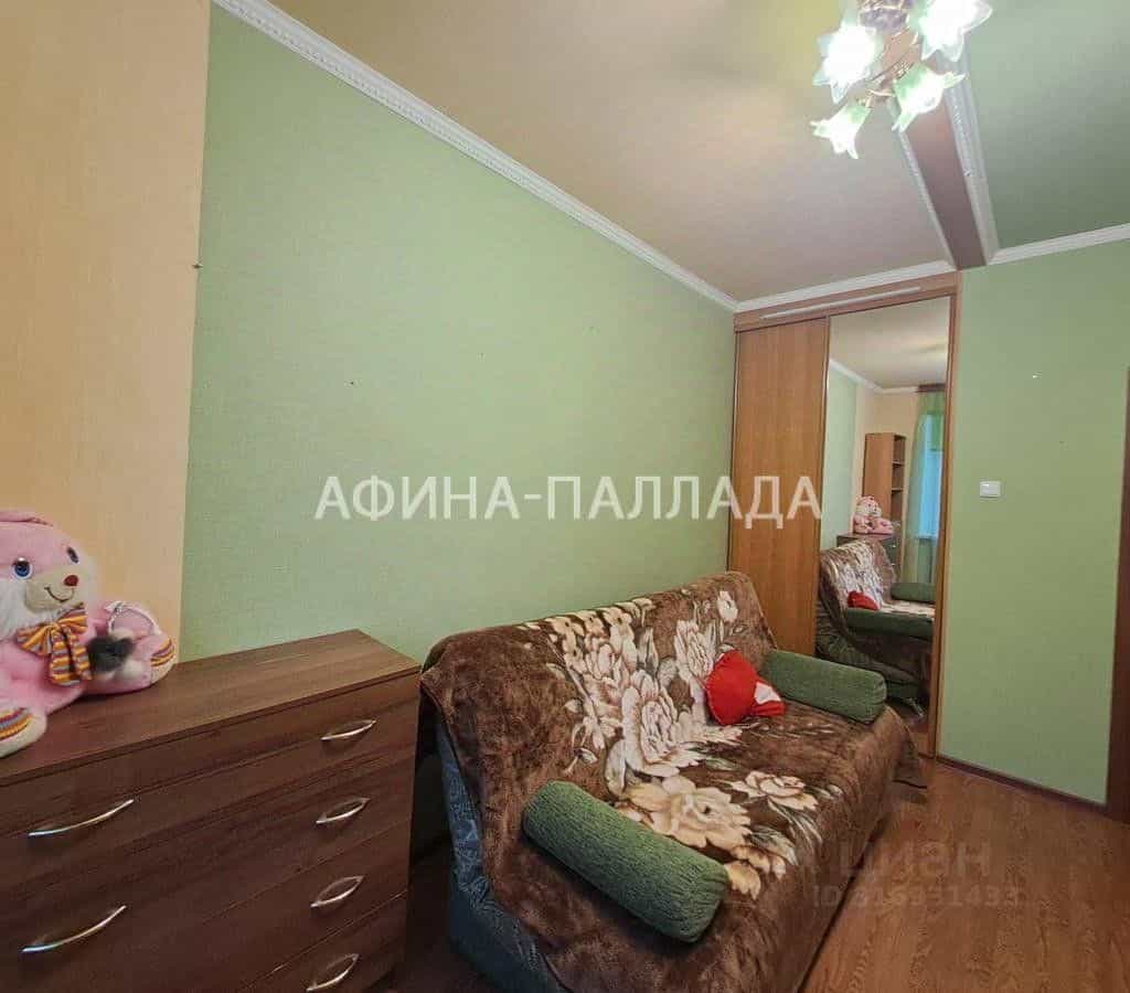 Россия, Ямало-Ненецкий автономный округ, Надымский район, Надым, улица Зверева, 56, фото 13