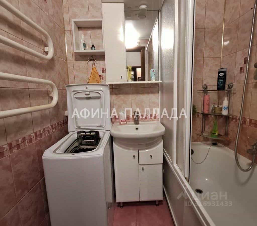 Россия, Ямало-Ненецкий автономный округ, Надымский район, Надым, улица Зверева, 56, фото 15