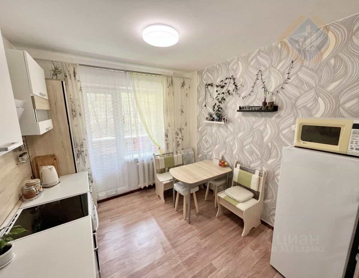 Россия, Приморский край, Партизанск, Гоголевская улица, 53, фото 3