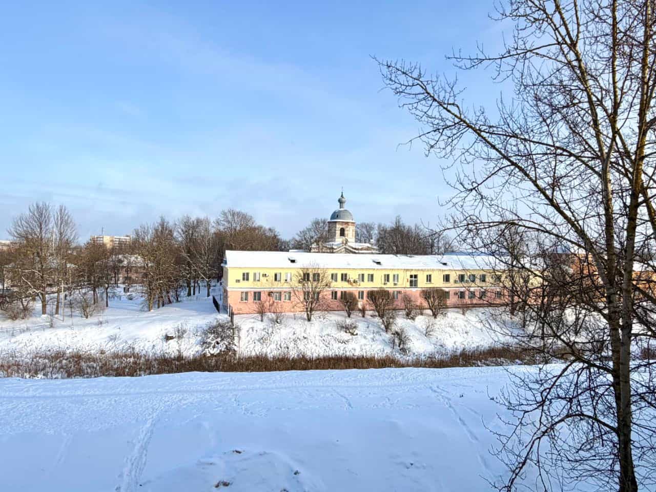 Россия, Великий Новгород, Большая Санкт-Петербургская улица, 18/98, фото 2