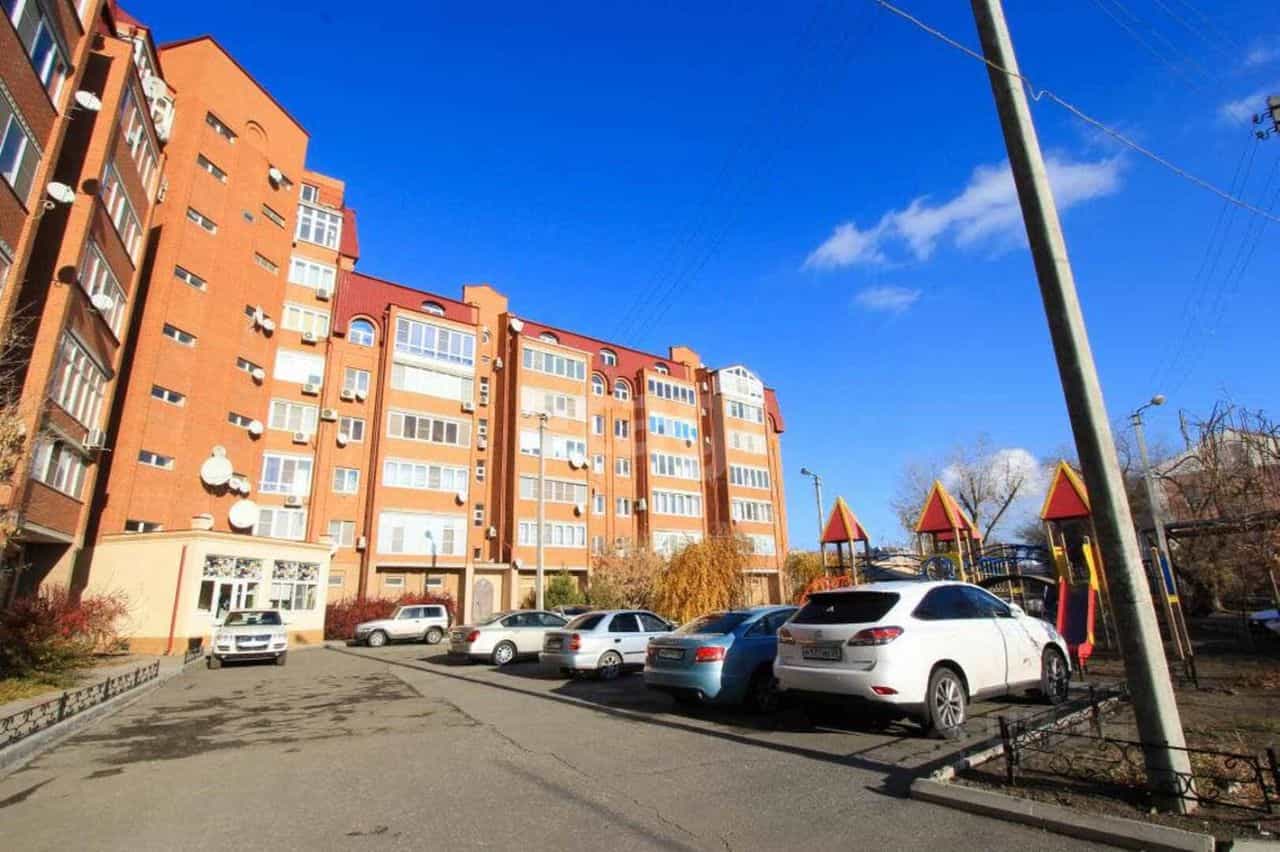 Россия, Астрахань, проспект Губернатора Анатолия Гужвина, 3, фото 11