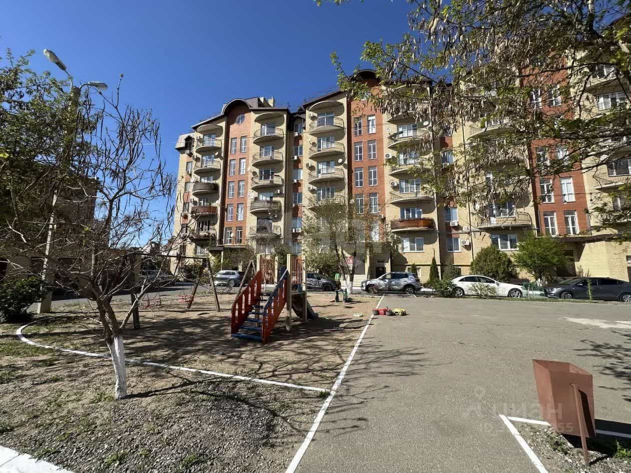 Россия, Астрахань, улица Латышева, 7В, фото 2