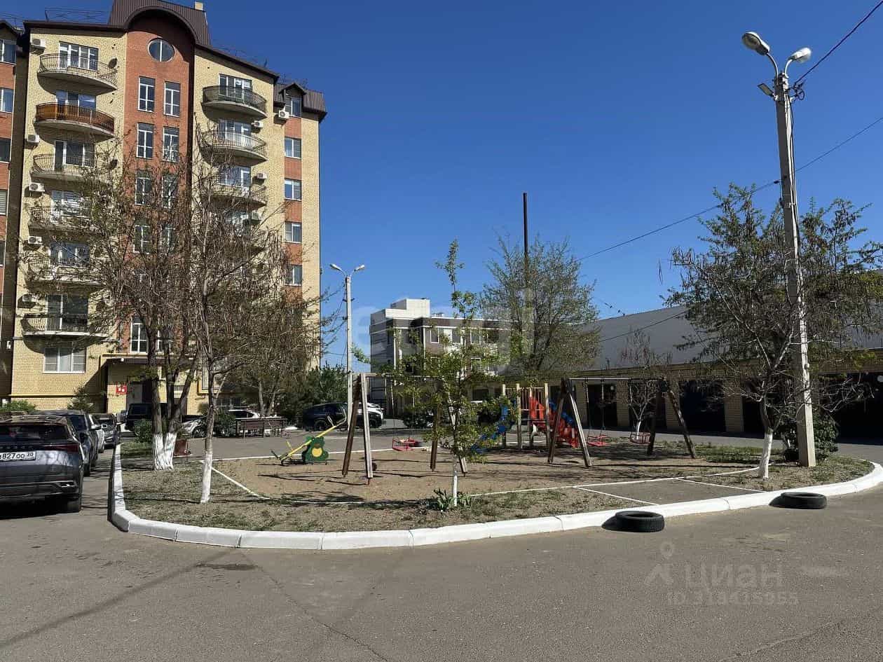 Россия, Астрахань, улица Латышева, 7В, фото 37