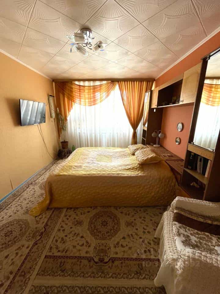 Россия, Республика Саха (Якутия), Мирнинский район, Удачный, микрорайон Новый Город, 14, фото 2