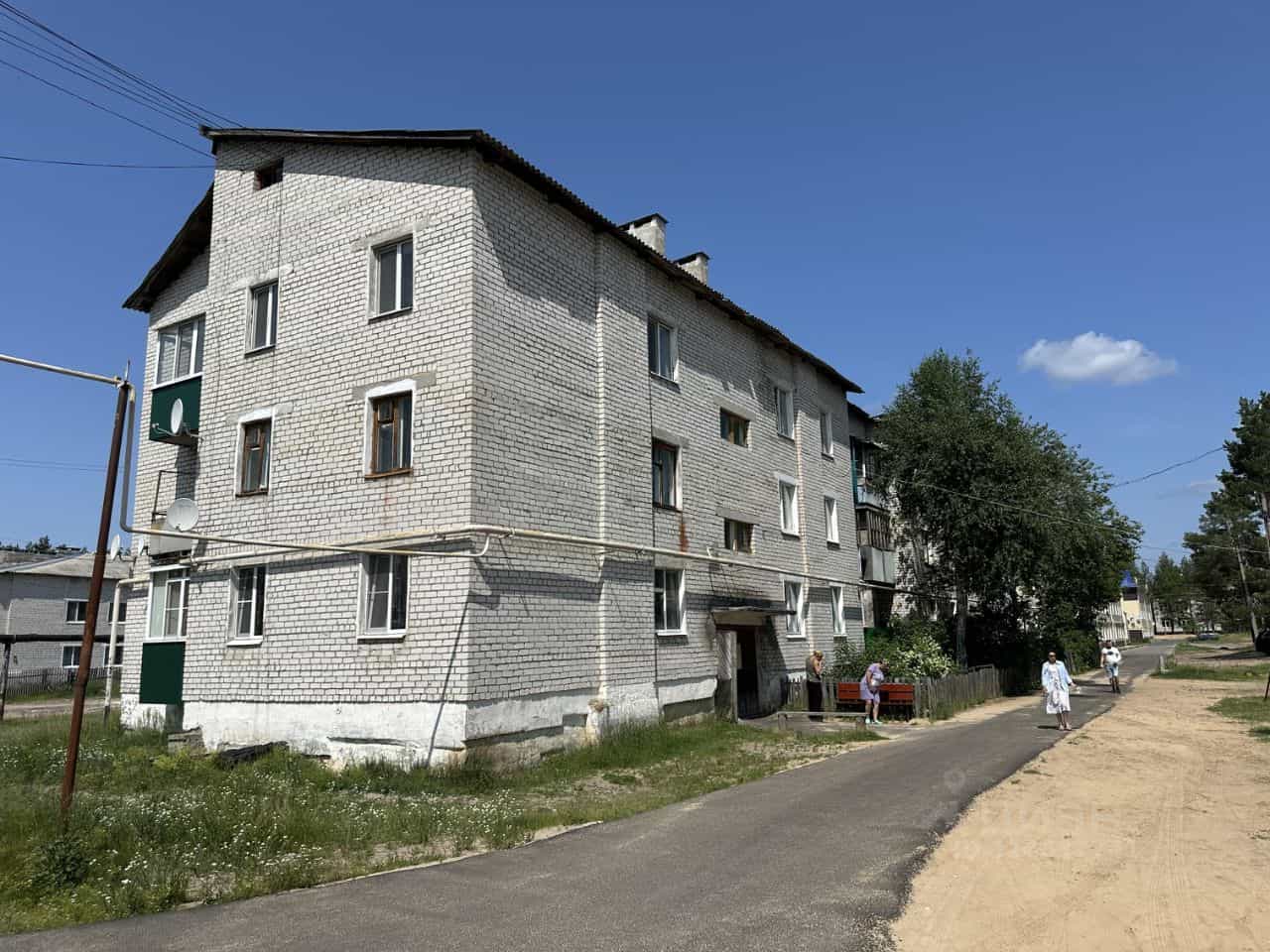 Россия, Республика Марий Эл, Звениговский район, городское поселение Суслонгер, посёлок городского типа Суслонгер, улица Мира, 5, фото 3