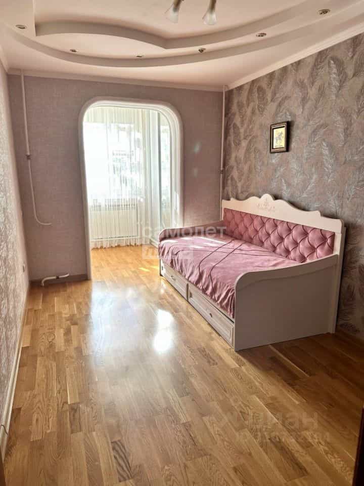 Россия, Республика Калмыкия, Элиста, 7-й микрорайон, 1к2, фото 6