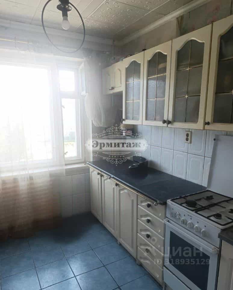 Россия, Курган, жилой район Заозёрный, 6-й микрорайон, 6, фото 2