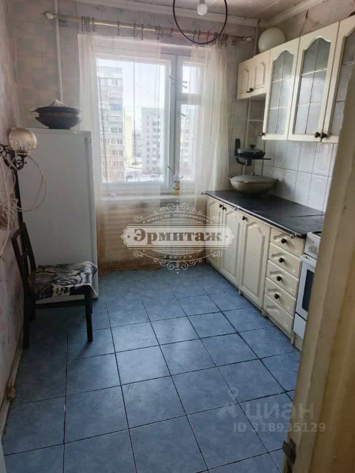 Россия, Курган, жилой район Заозёрный, 6-й микрорайон, 6, фото 3
