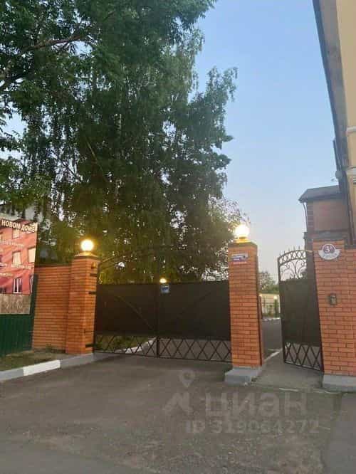 Россия, Новгородская область, Валдай, улица Труда, 3А, фото 3