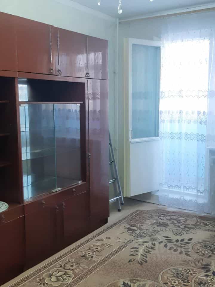 Россия, Карачаево-Черкесская Республика, Черкесск, Октябрьская улица, 32