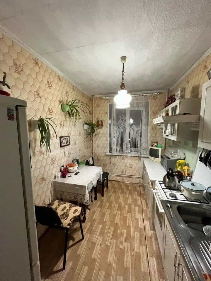 Россия, Республика Коми, муниципальный район Усть-Вымский, Микунь, улица Гоголя, 27, фото 2