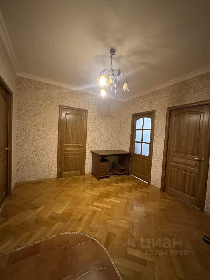Россия, Москва, улица Плющева, 16к1, фото 16