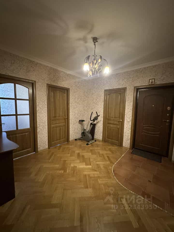 Россия, Москва, улица Плющева, 16к1, фото 17