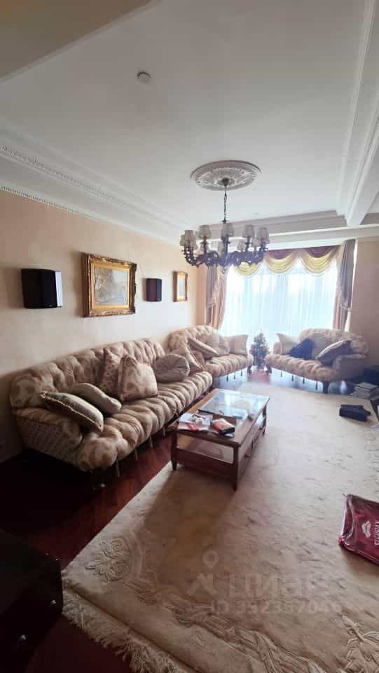 Россия, Москва, Мосфильмовская улица, 70к2
