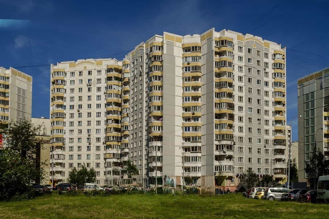 Россия, Москва, улица Адмирала Лазарева, 27