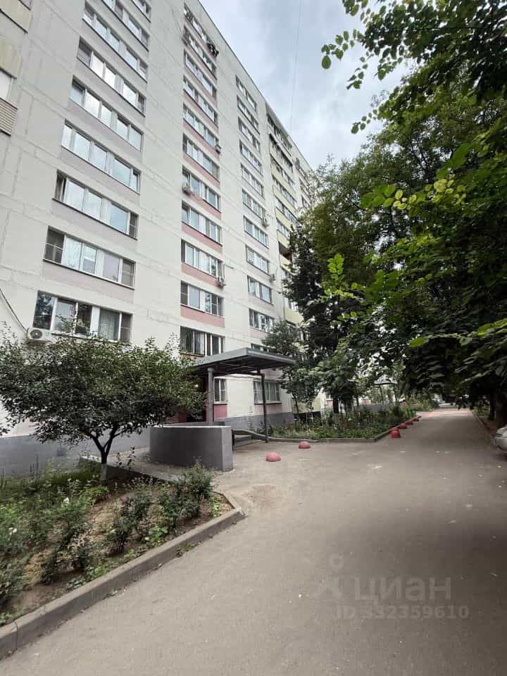 Россия, Москва, Троицк, микрорайон В, 32
