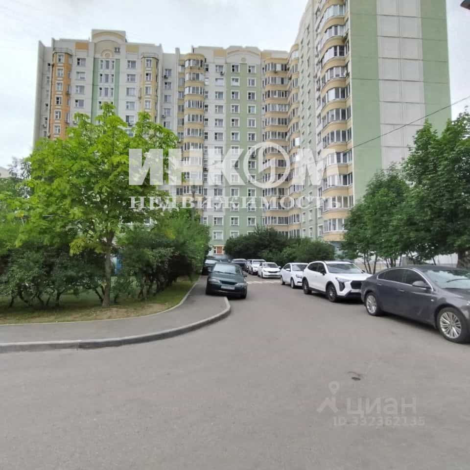 Россия, Москва, улица Брусилова, 15к1