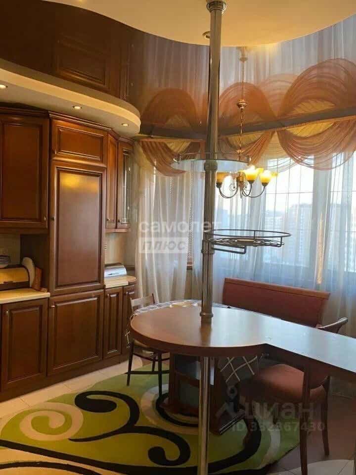 Россия, Москва, улица Верхние Поля, 42к1