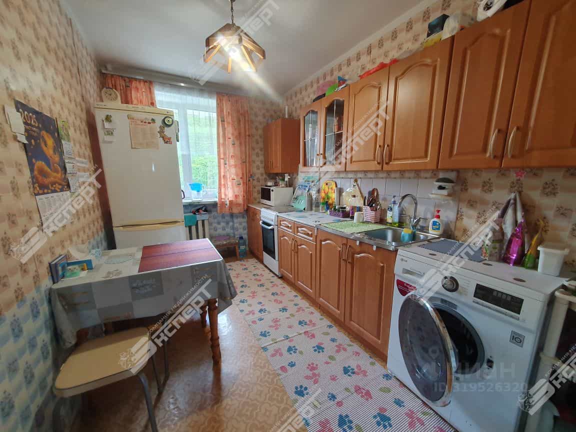 Россия, Сахалинская область, Южно-Сахалинск, Карьерная улица, 35