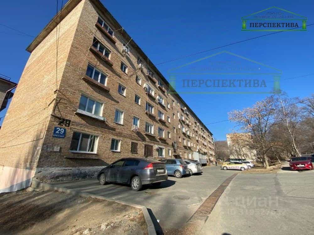 Россия, Приморский край, Артём, Братская улица, 29, фото 15