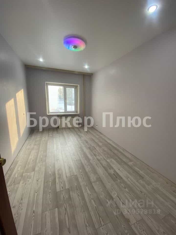Россия, Республика Тыва, Кызыл, улица Ооржака Лопсанчапа, 35/1, фото 3