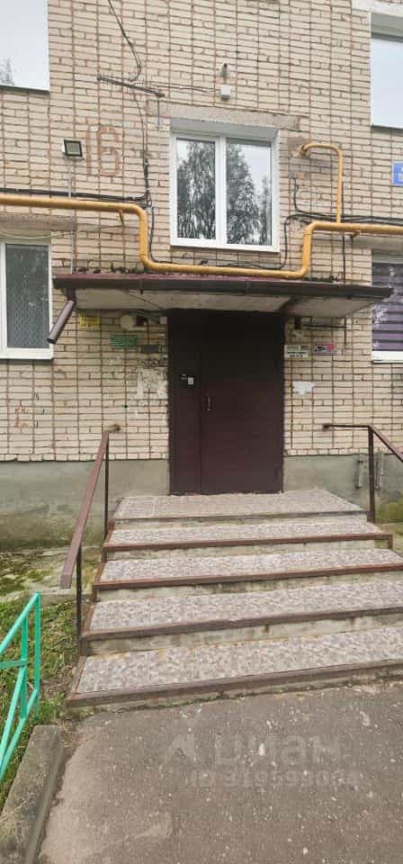 Россия, Новгородская область, Старая Русса, улица Тахирова, 14, фото 3
