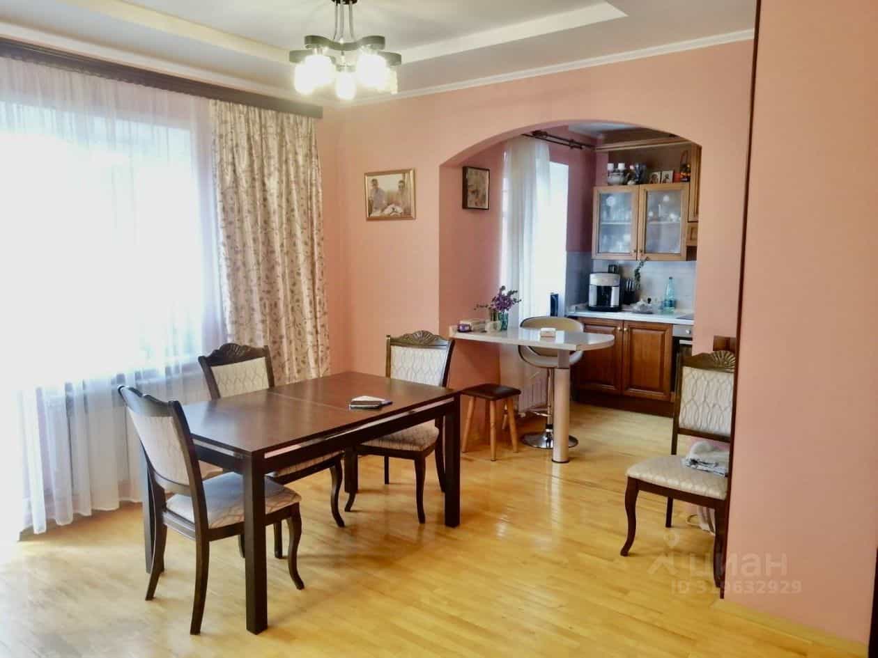 Россия, Республика Коми, Сыктывкар, Коммунистическая улица, 44А, фото 3