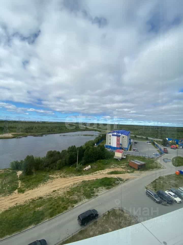 Россия, Ямало-Ненецкий автономный округ, Салехард, улица Зои Космодемьянской, 67, фото 6